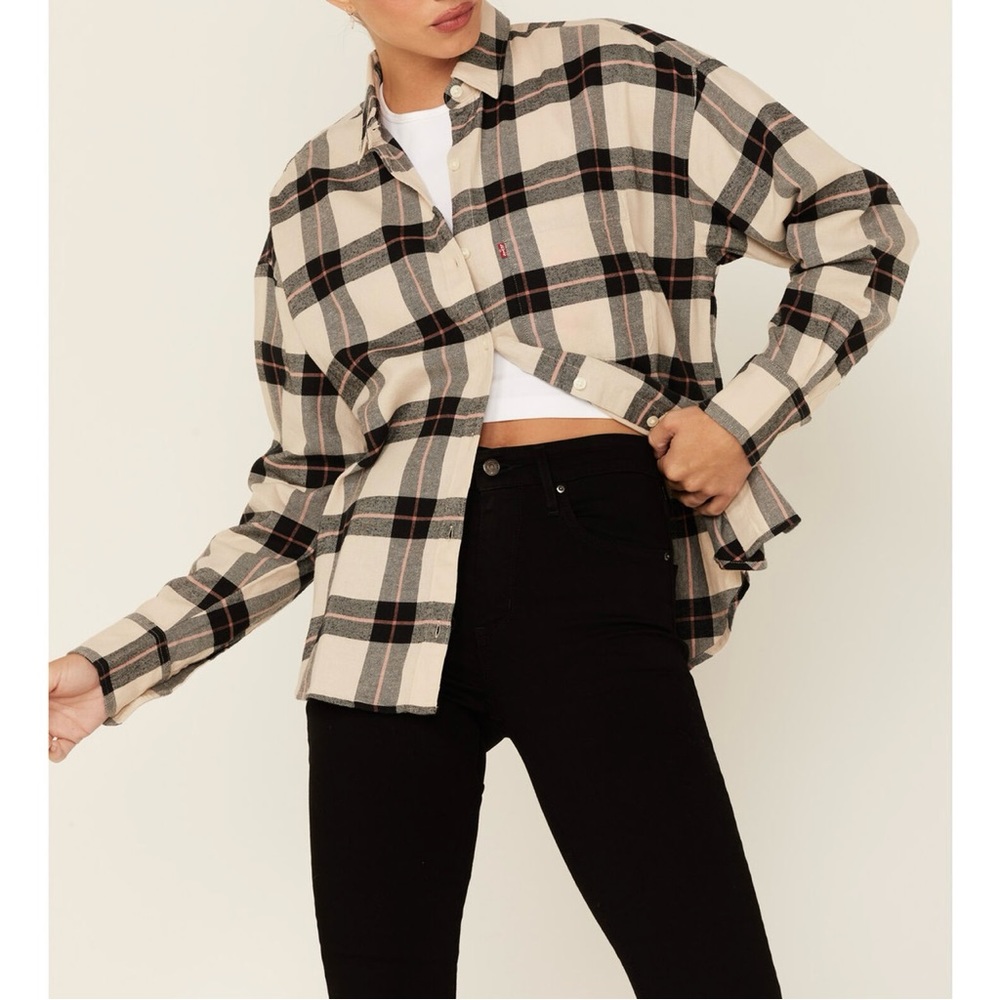 🛑 LEVI’S Flannel Shirt 🛑
